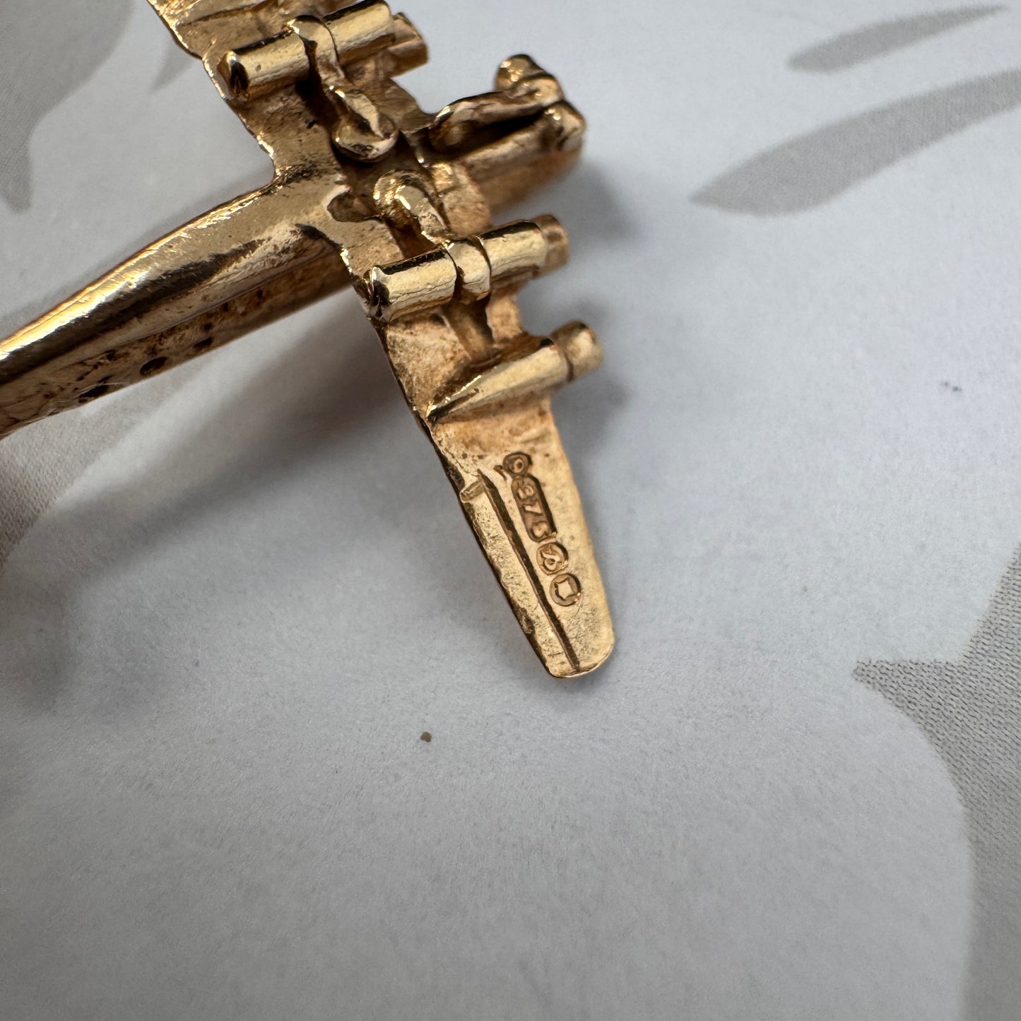 9ct Gold Aeroplane Charm Pendant