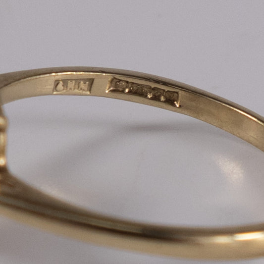 An Easy Guide to Reading Hallmarks on Gold Jewellery