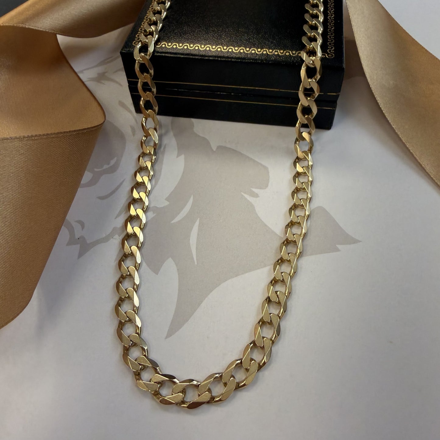 9ct Yellow Gold Curb Chain - 22 Inch
