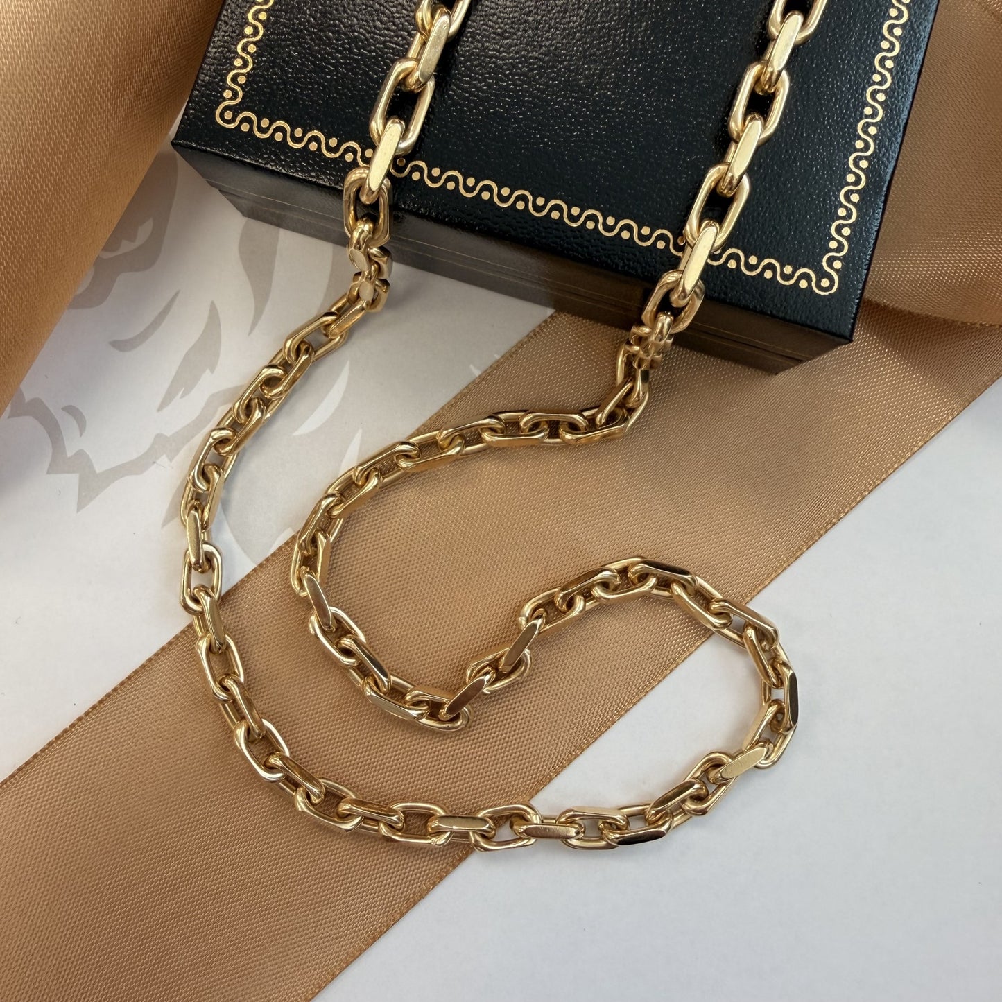9ct Yellow Gold Fancy Link Chain - 30 Inch