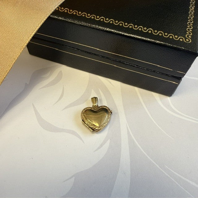 9ct Gold Small Locket