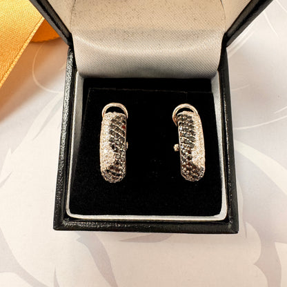 18ct White Gold Black and White Diamond Dropp Earrings – view 2