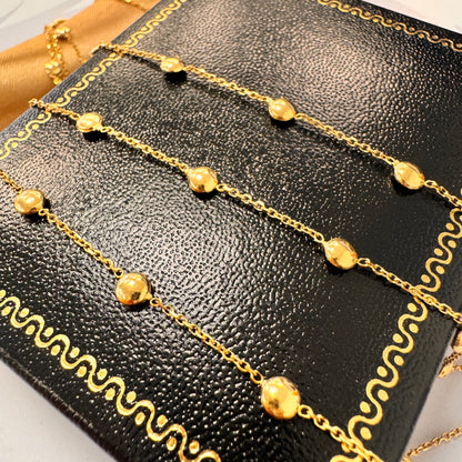 18ct Yellow Gold Triple-Strand Beaded Necklace - 18 Inch – view 3