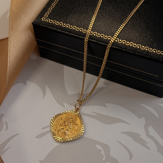 9ct Yellow Gold St Christopher Pendant Necklace - 18 Inch