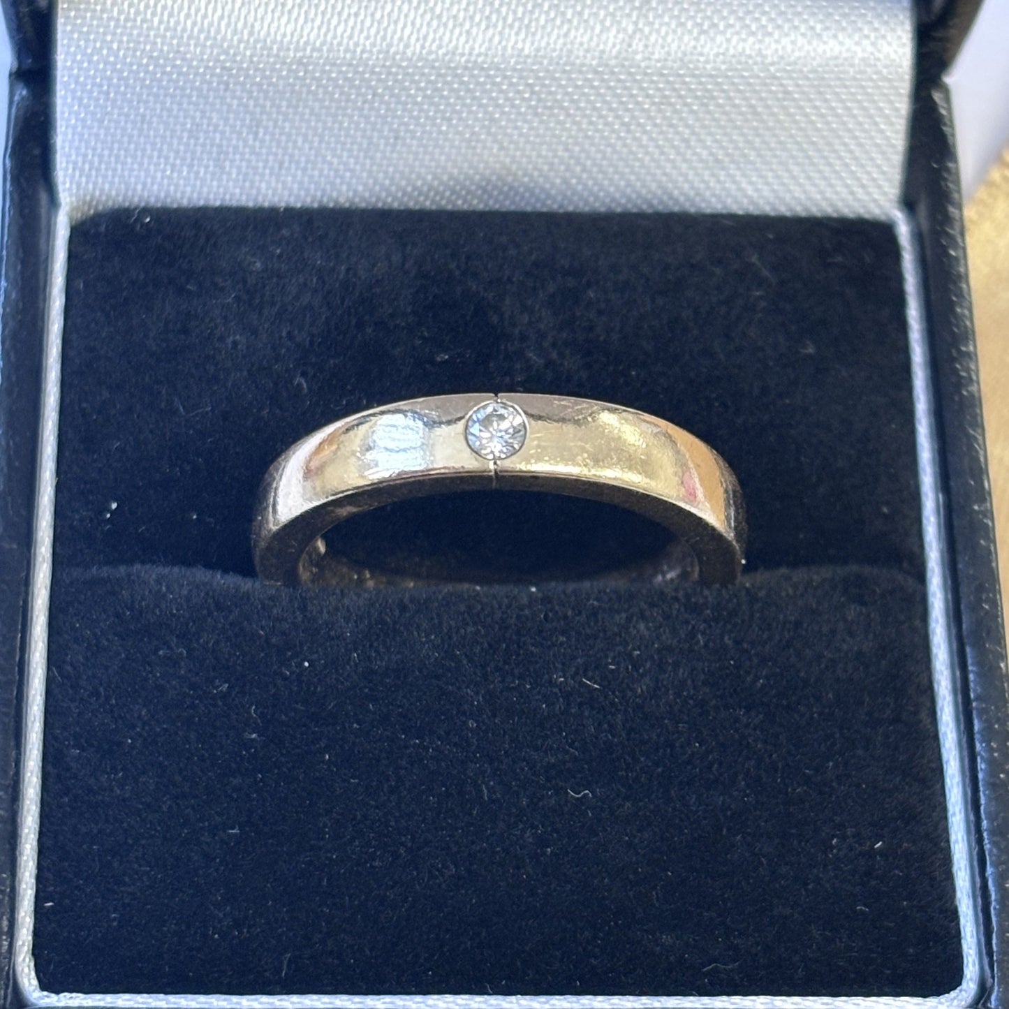 9ct Gold Single Diamond Flush Set Ring