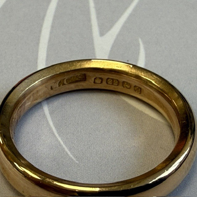22ct Yellow Gold Wedding Ring 4mm Heavy Court