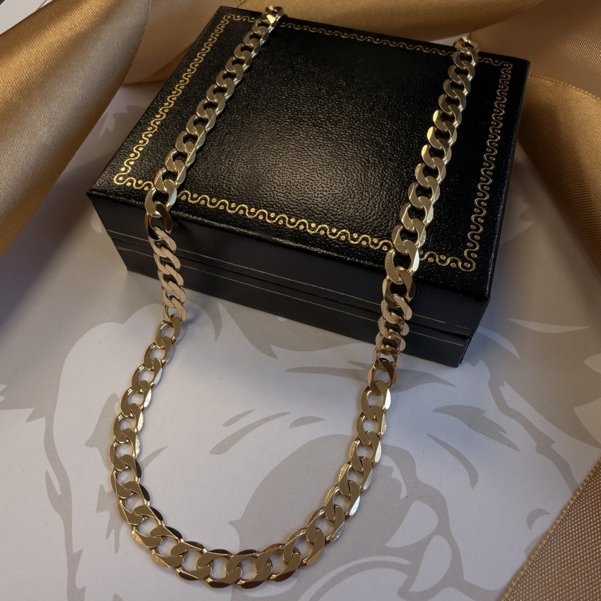 9ct Yellow Gold Curb Chain - 20 Inch