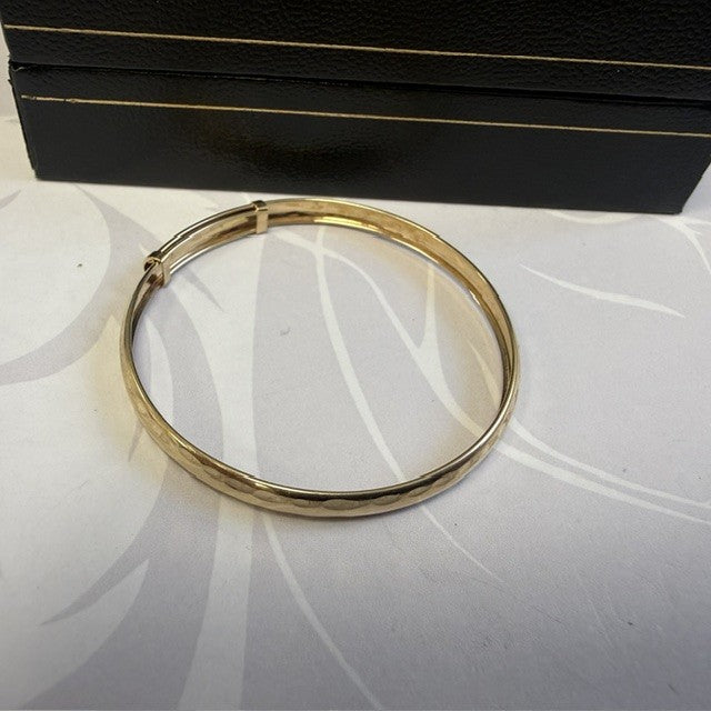 9ct Yellow Gold Baby Bangle Expandable - 1.5 Inch