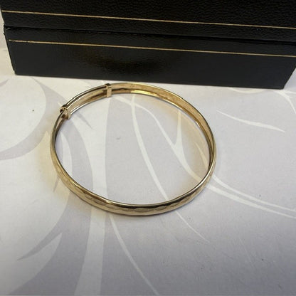 9ct Yellow Gold Baby Bangle Expandable - 1.5 Inch