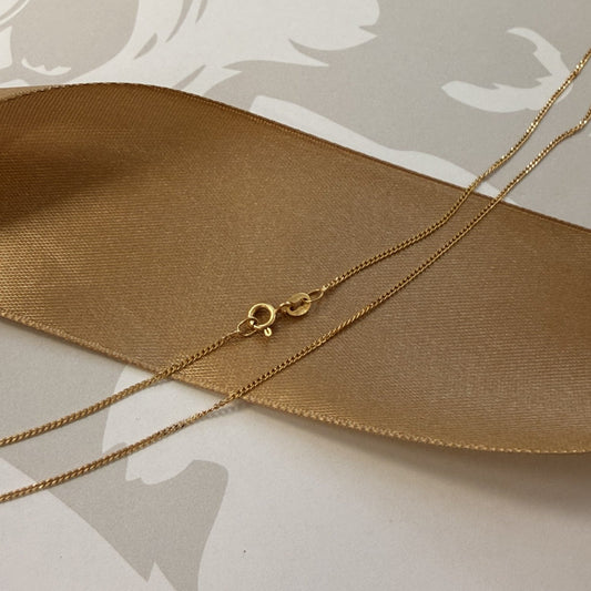 9ct Yellow Gold Fine Curb Chain - 16 Inch