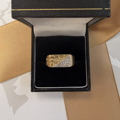 9ct Yellow Gold Diamond Signet Ring