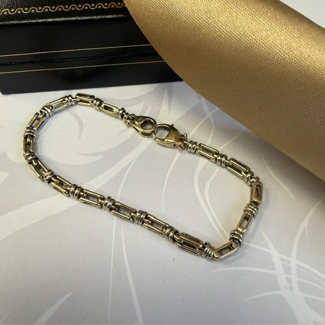 9ct Gold Yellow and White Fancy Link Bracelet - 8 Inch