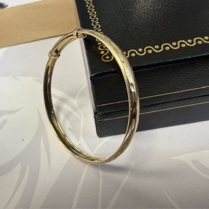 9ct Yellow Gold Baby Bangle Expandable - 1.5 Inch