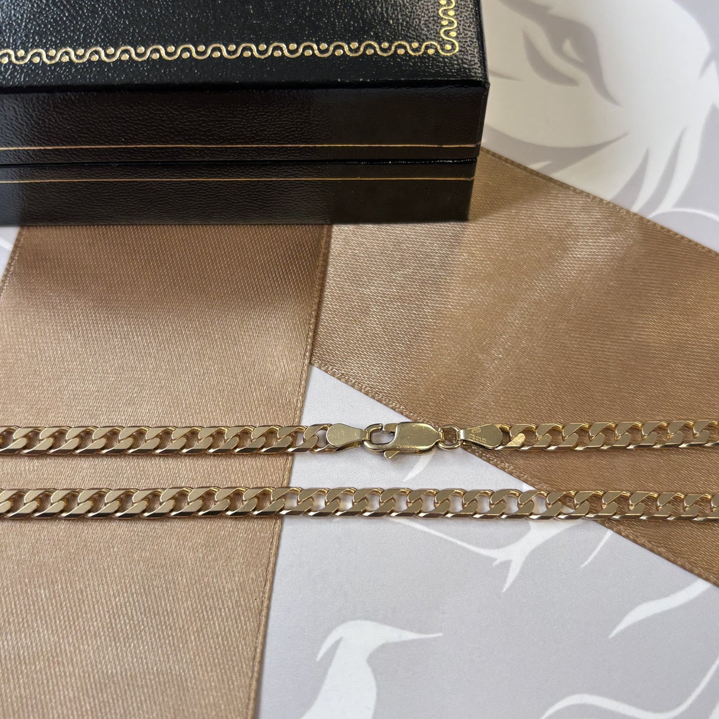 9ct Gold Curb Chain Solid Gold - 24 Inch