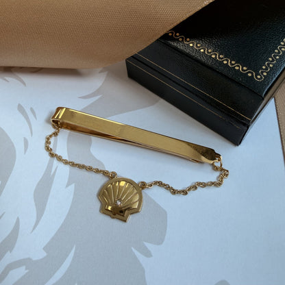 Vintage 9ct Yellow Gold Diamond Shell Motif Tie Pin