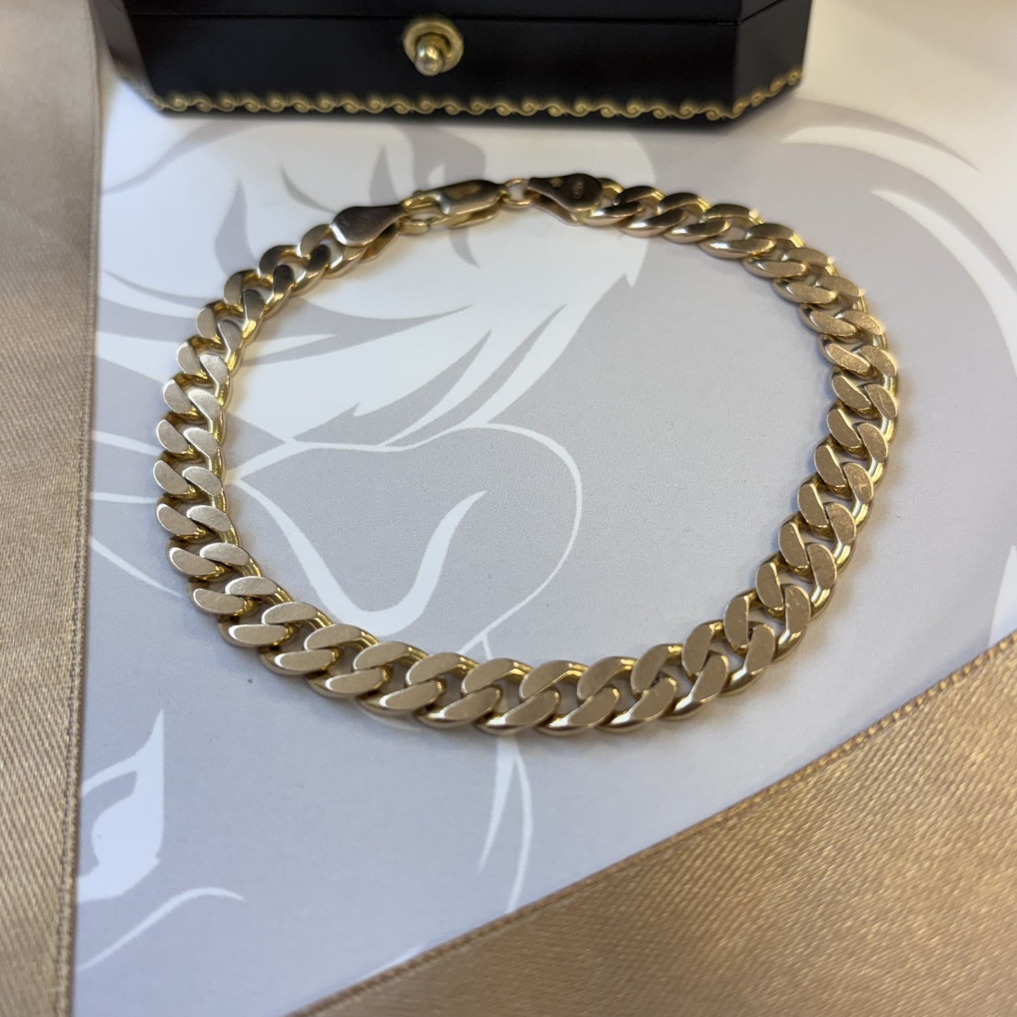 9ct Yellow Gold Flat Curb Link Bracelet