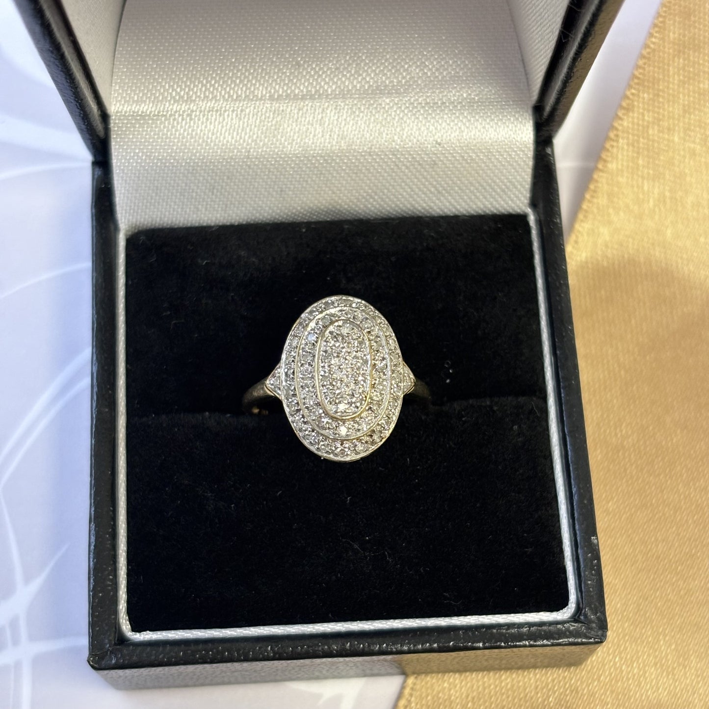 9ct Yellow Gold Diamond Oval Cluster Ring