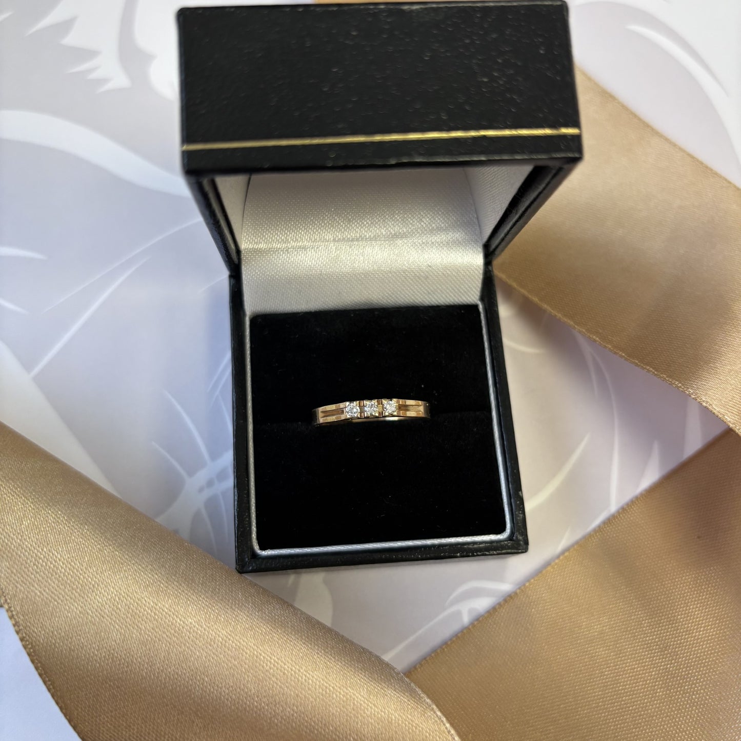 9ct Yellow Gold Trilogy Ring