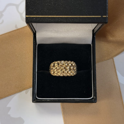 9ct Yellow Gold Textured Cluster Ring