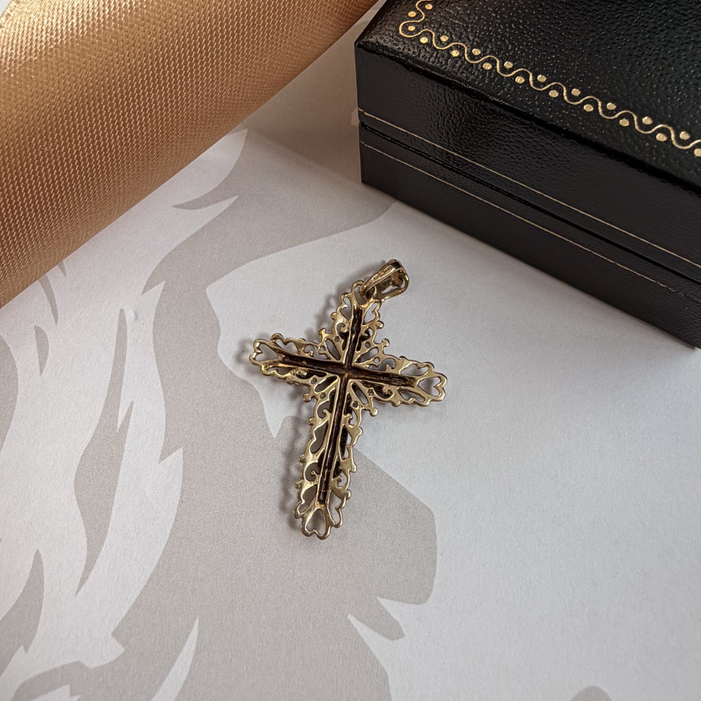 Vintage 9ct Yellow Gold Diamond Cross Pendant