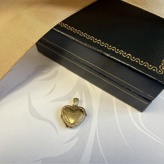 9ct Gold Small Locket