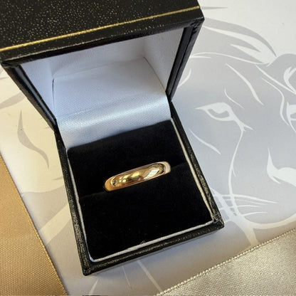 22ct Yellow Gold Wedding Ring 4mm Heavy Court