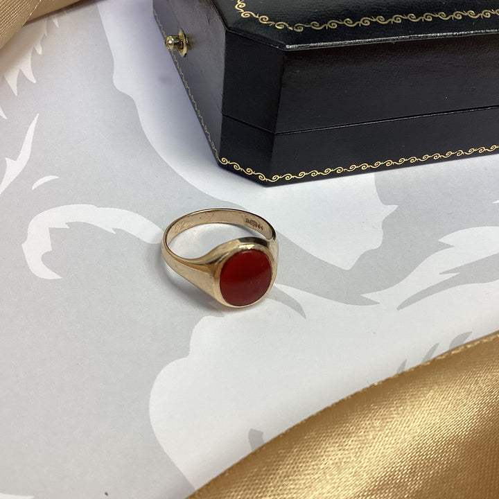 9ct Yellow Gold Carnelian Signet Ring