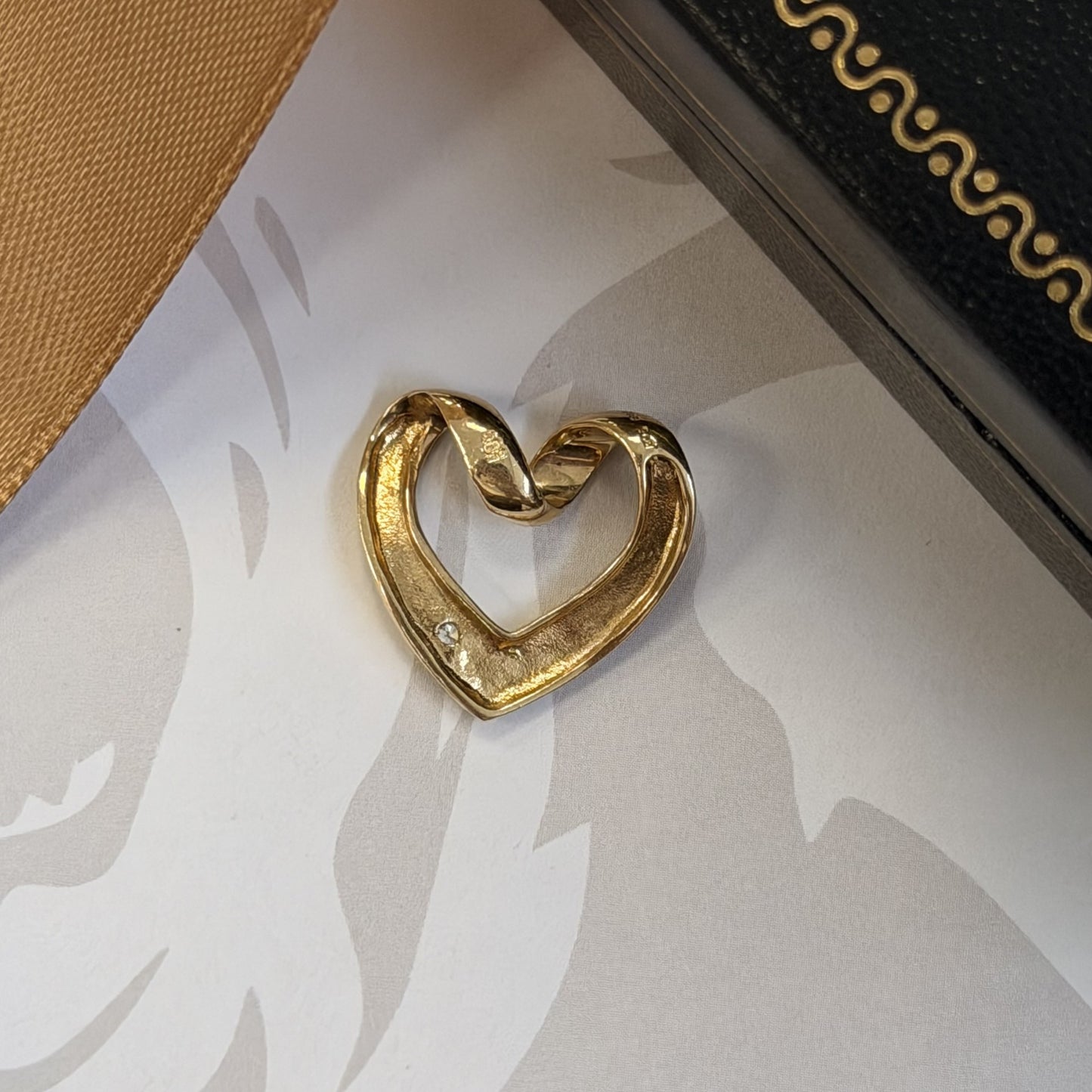 9ct Gold CZ Open Heart Pendant