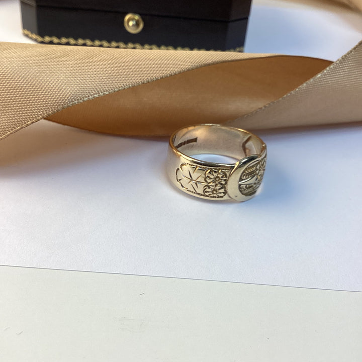 9ct Yellow Gold Buckle Ring Mans Ring