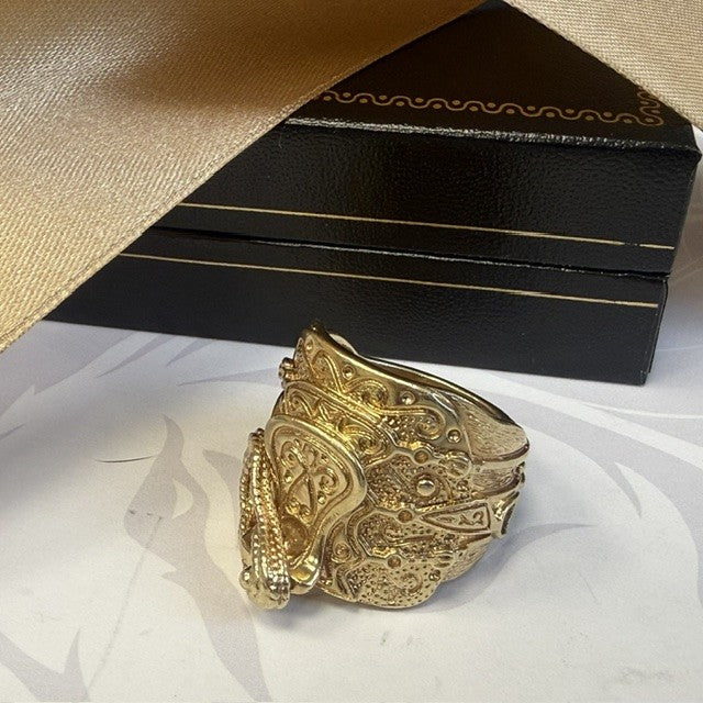 9ct Gold Saddle Ring Solid Gold Gents Patterned Saddle