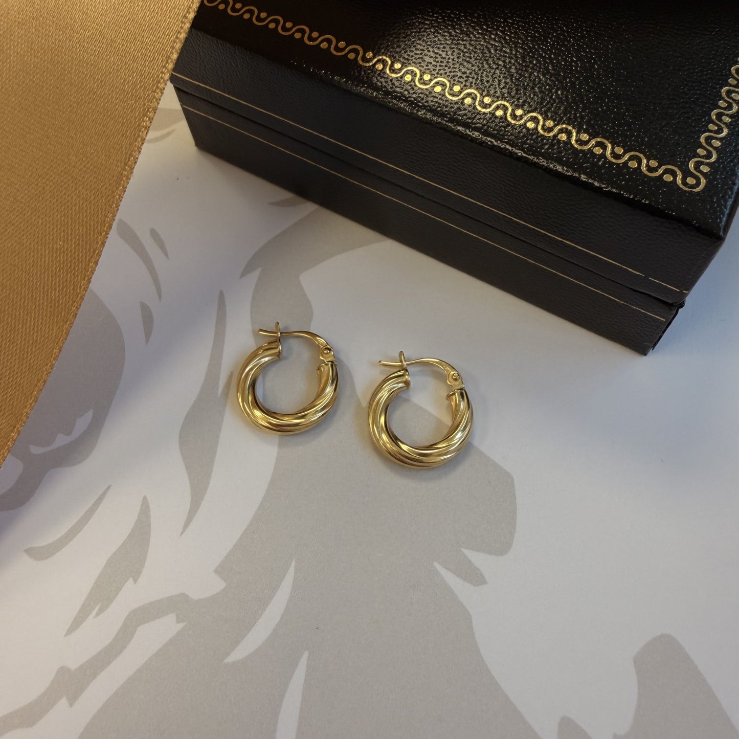 18ct Yellow Gold Twisted Hoop Earrings