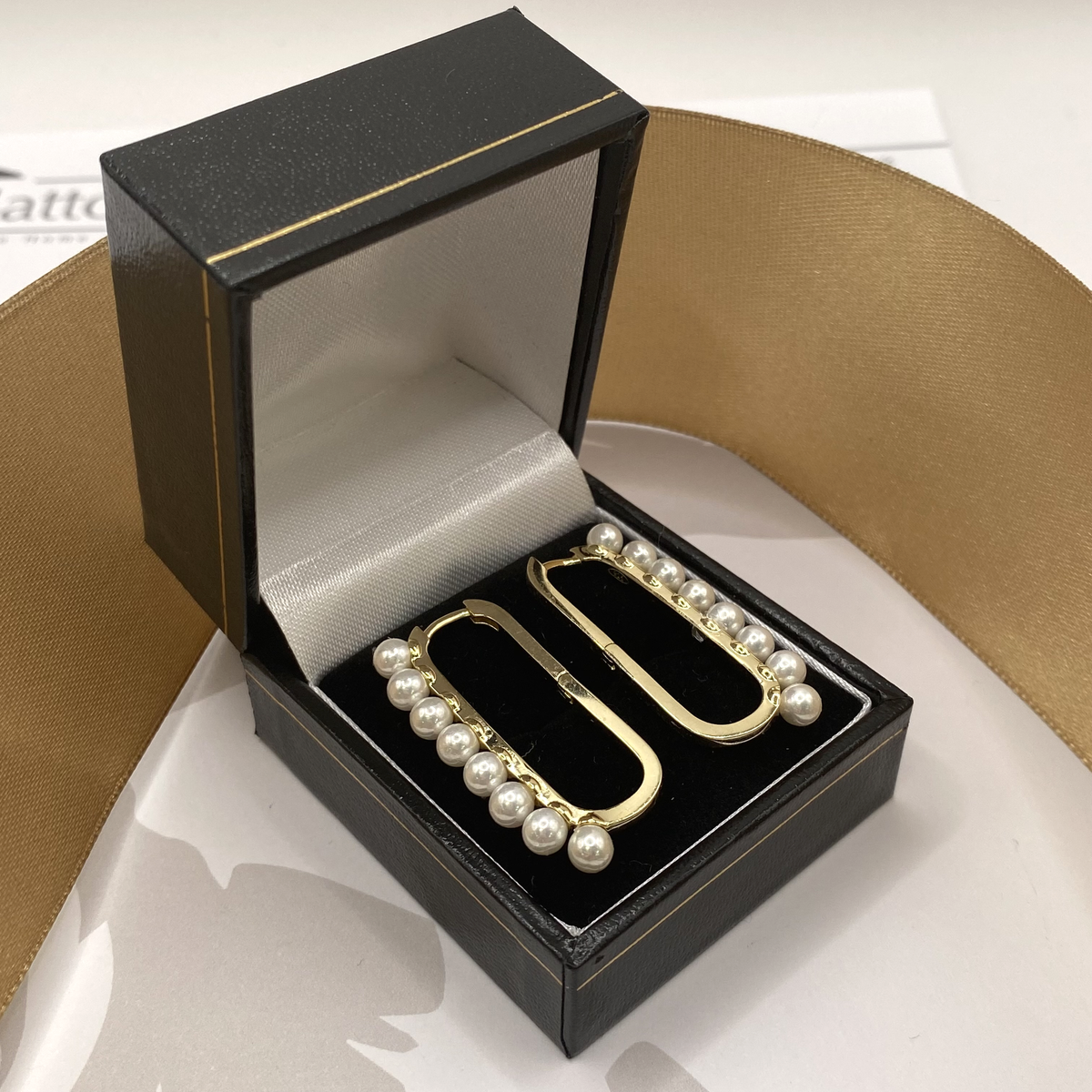 925 Sterling Silver Yellow Tone Pearl Set Elongated Oval Hoop Earrings – view 2