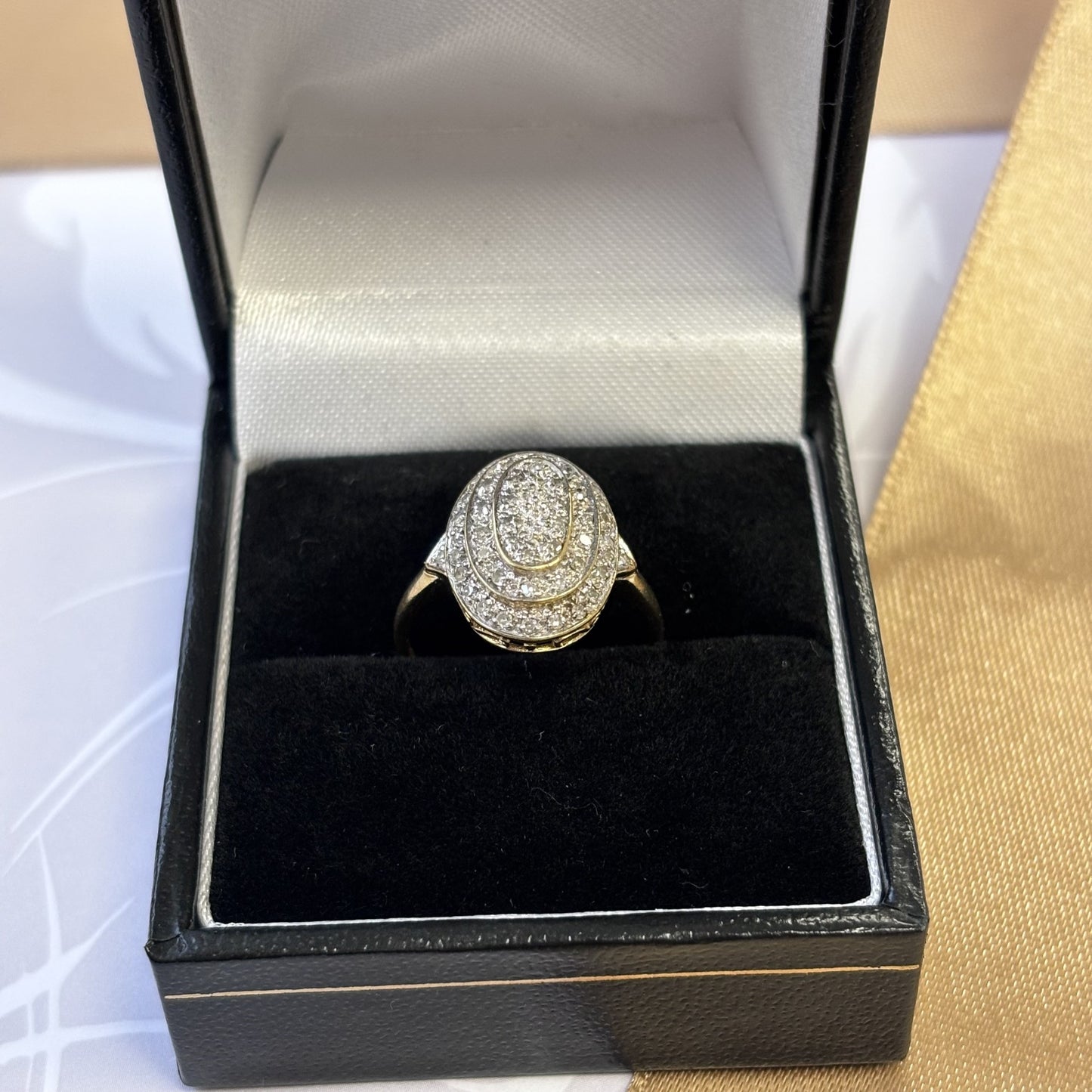 9ct Yellow Gold Diamond Oval Cluster Ring