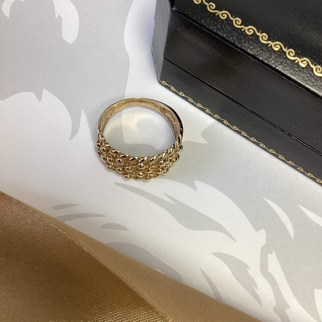 9ct Yellow Gold Keeper Ring