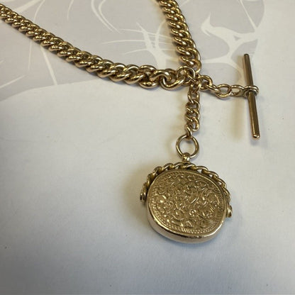 9ct Gold Graduated Albert Chain with T-Bar and Carnelian Fob