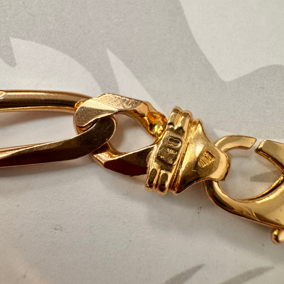9ct Rose Gold Figaro Bracelet - 8 Inch – view 5