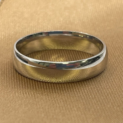 9ct White Gold Plain Band Ring – view 4