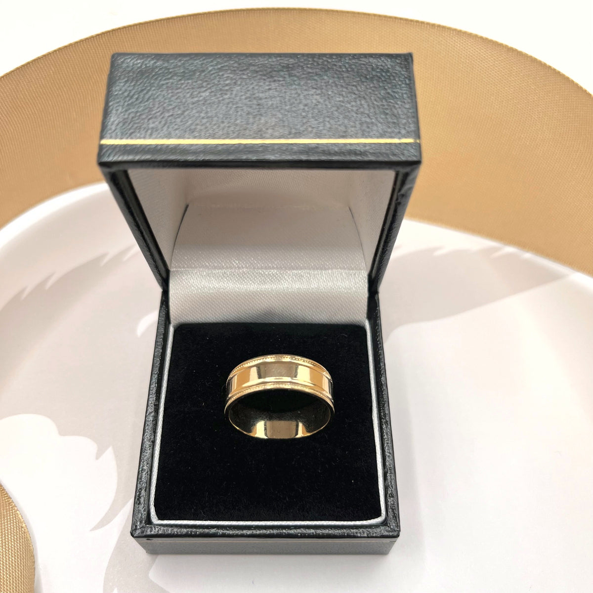 9ct Yellow Gold 5mm Wide Wedding Band Ring