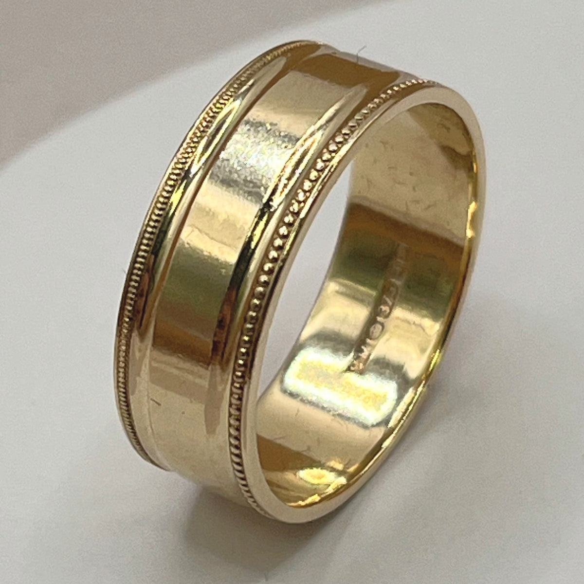 9ct Yellow Gold 5mm Wide Wedding Band Ring – view 4