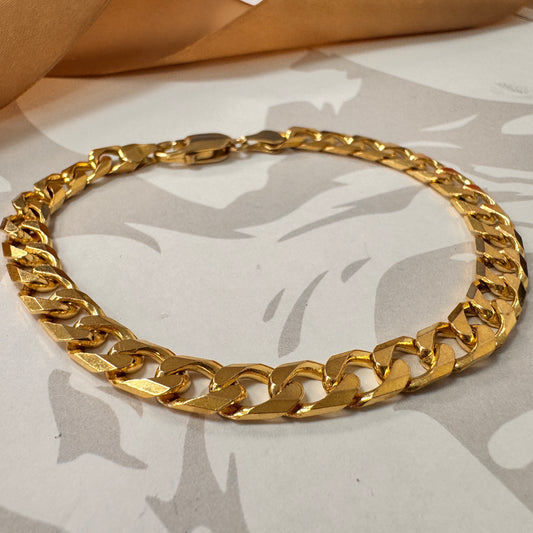 9ct Yellow Gold Curb Bracelet - 8 Inch