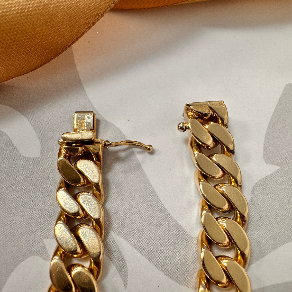 9ct Yellow Gold Curb Bracelet - 8 Inch – view 5
