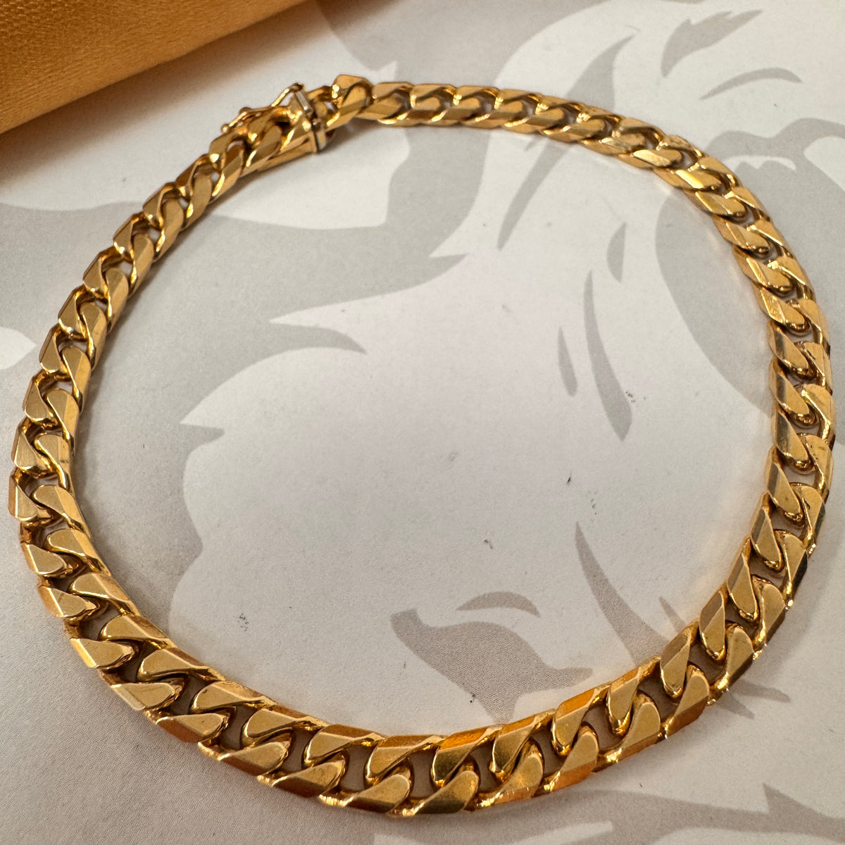 9ct Yellow Gold Curb Solid Bracelet - 8.5 Inch – view 2