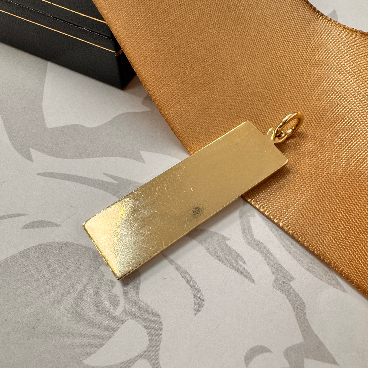 9ct Yellow Gold Ingot Pendant – view 4