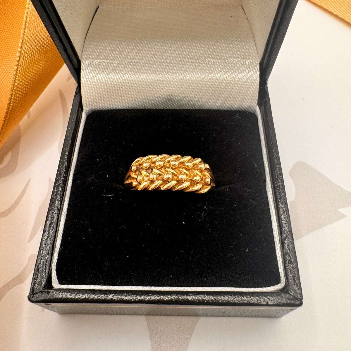 9ct Yellow Gold Keeper Ring