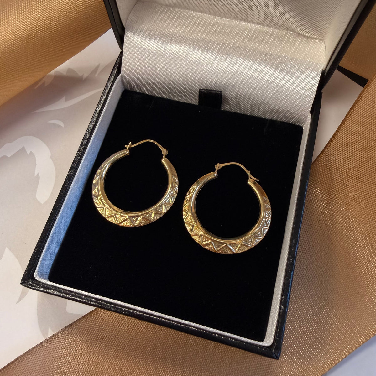 9ct Yellow Gold Patterned Creole Earrings