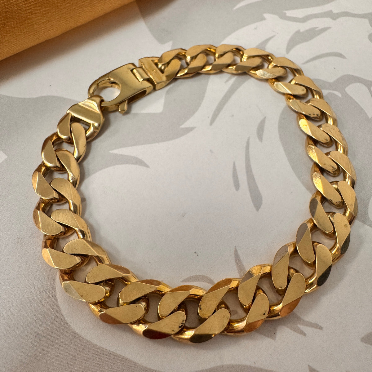 9ct Yellow Gold Solid Curb Bracelet - 7.5 Inch – view 2