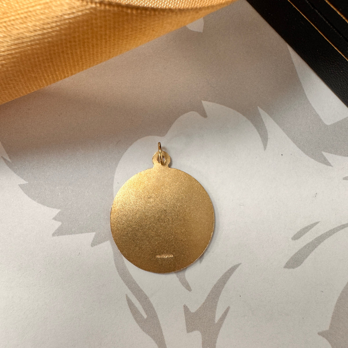 9ct Yellow Gold St. Christopher Pendant – view 3