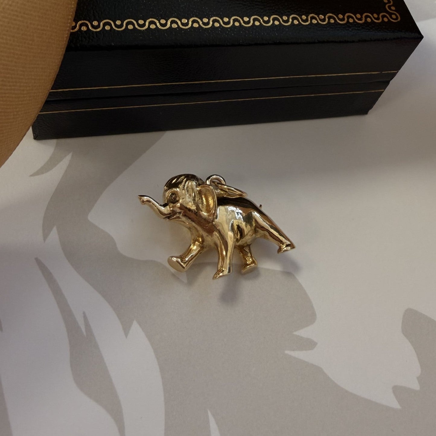 Vintage 9ct Yellow Gold Elephant Pendant