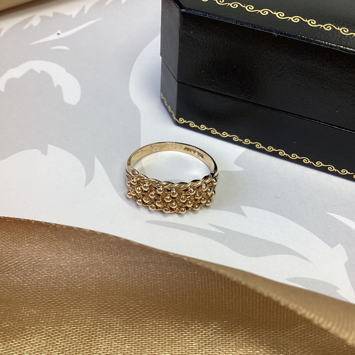 9ct Yellow Gold Keeper Ring