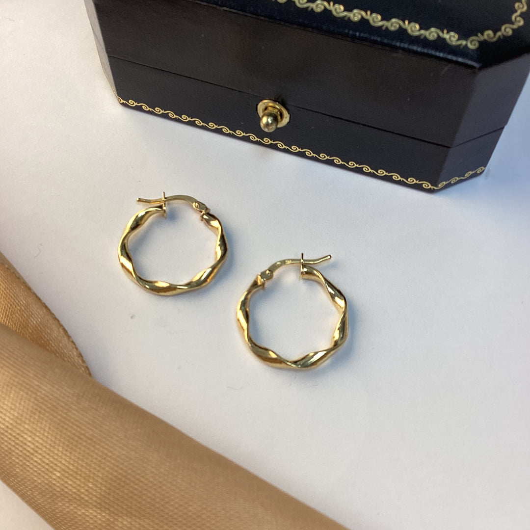 9ct Yellow Gold Twist Hoop Earrings